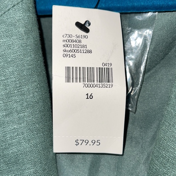 NWT! The Bryant Blazer Size 16 (see listing for matching pants too) - Picture 5 of 7